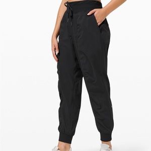 Lululemon Dance jogger size 12